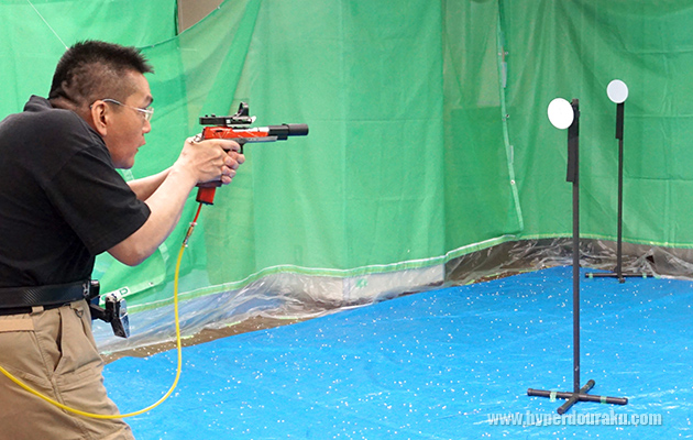 トレーサー付きのハイキャパ