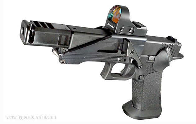 フリーダムアートカスタムのグロックレースガン