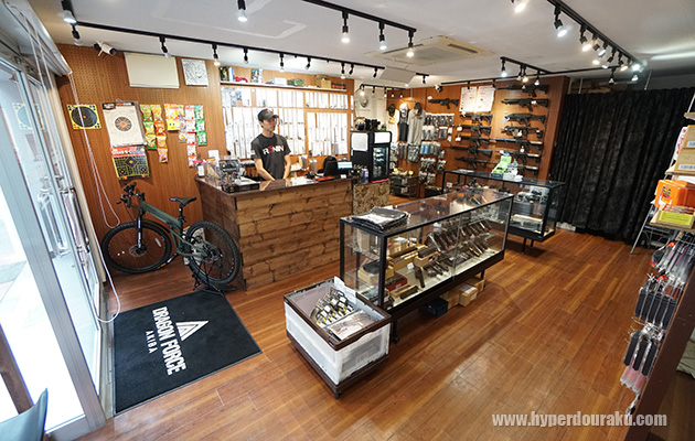 ウッディな雰囲気でオシャレ