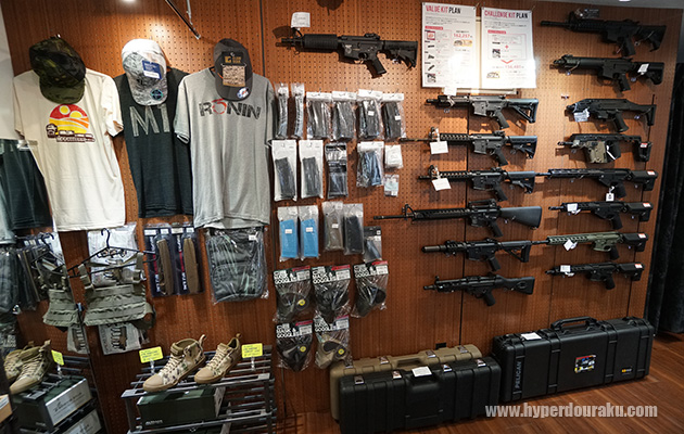 トレーニングウエポンをはじめとする各種エアソフトガン