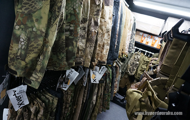 VertxのKryptek迷彩ウェア