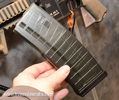 樹脂製のシースルーマガジン