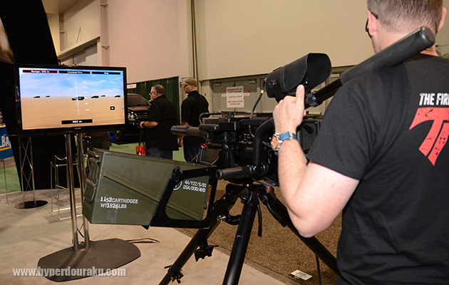 シミュレーターで射撃体験