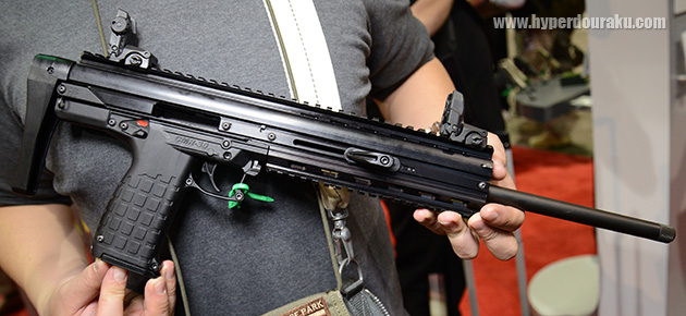 H&KのMP7A1にも似てなくもない。