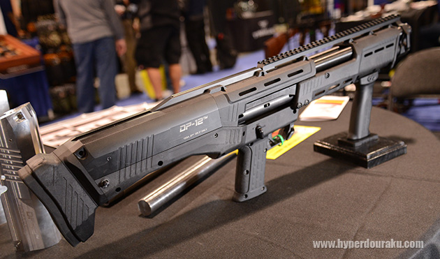 ポンプアクションで二連射