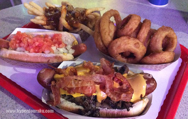 PINKSホットドッグ