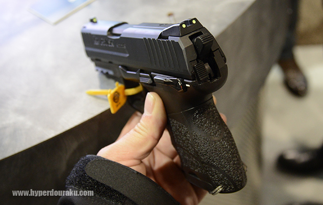 デコッキングボタン