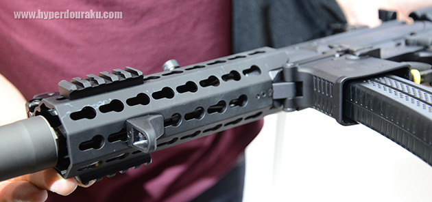 ハンドガードにはKeyMOD