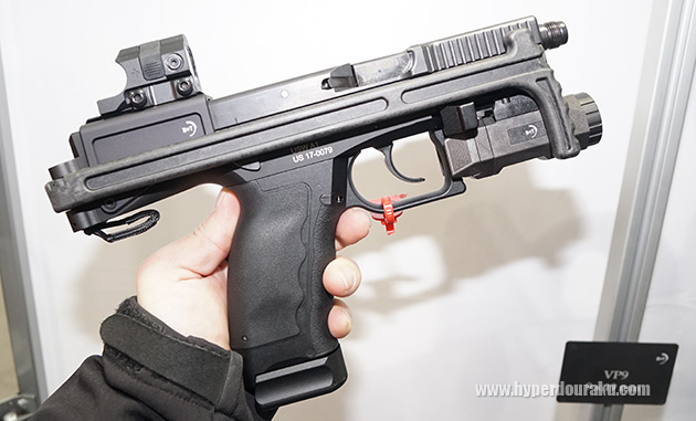 フォールディングストック