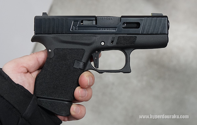 9mm口径のグロック43がベース