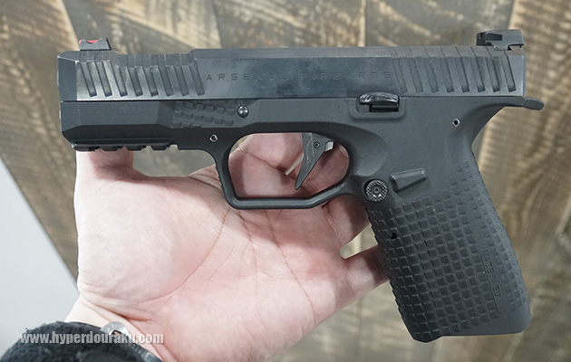 STRIKE ONE PISTOLがベース