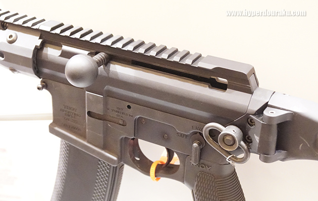 大きなコッキングノブ