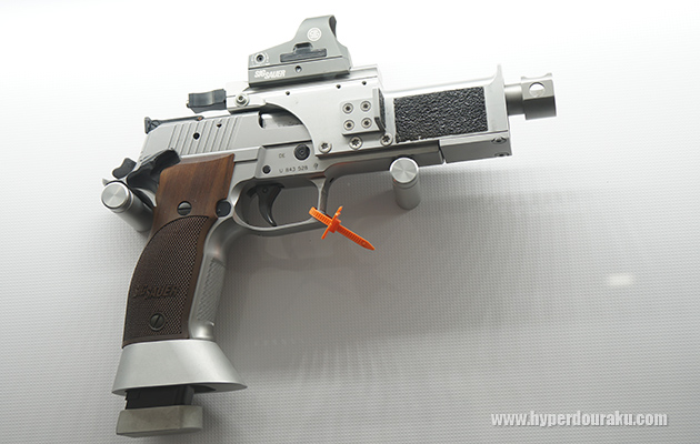 P226 X-FIVE カップガン