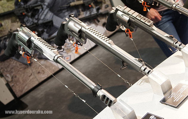 巨大なリボルバー