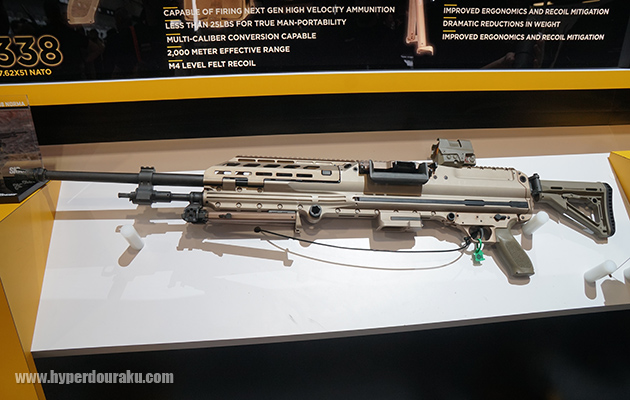 汎用機関銃よりは軽い