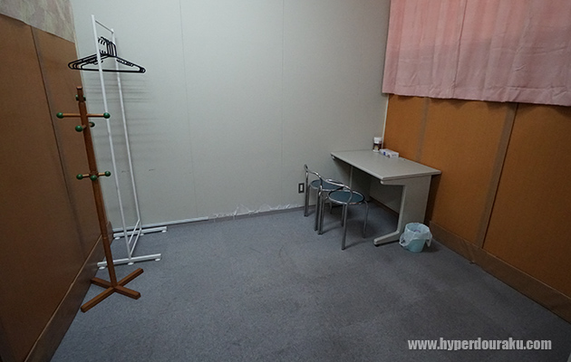 男女別の更衣室