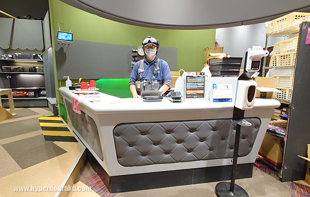 受付カウンター