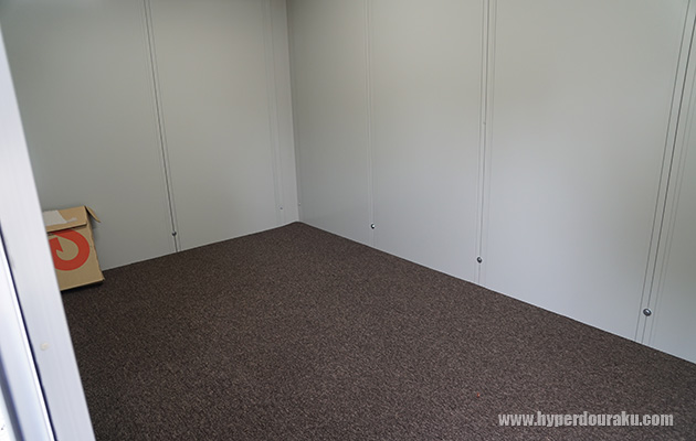 男女別の更衣室