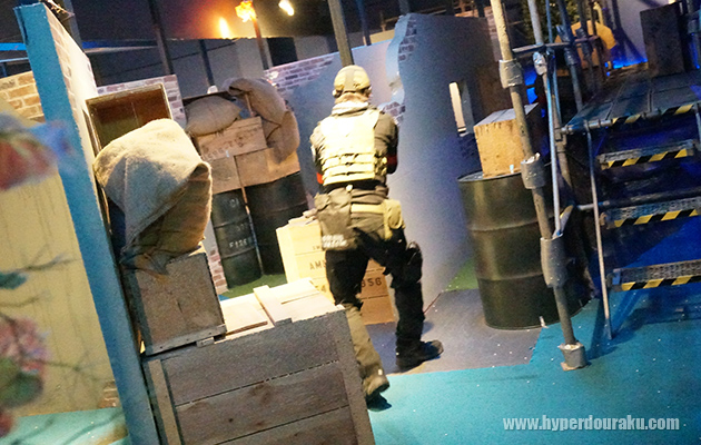 敵陣に攻め込んで裏を取れ