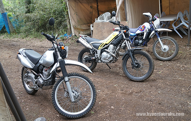 オフロードバイク