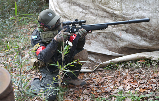 ボルトアクションライフル