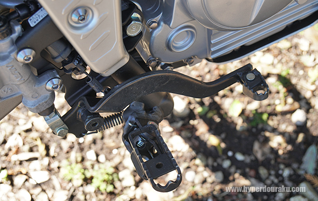 フットブレーキ