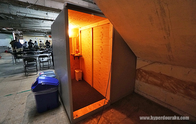 男女更衣室完備