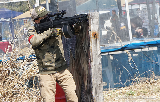 電動ショットガンの発射音