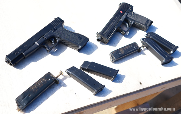 エアーコッキングハンドガン