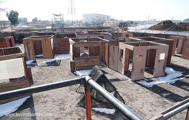 フィールド中央砦