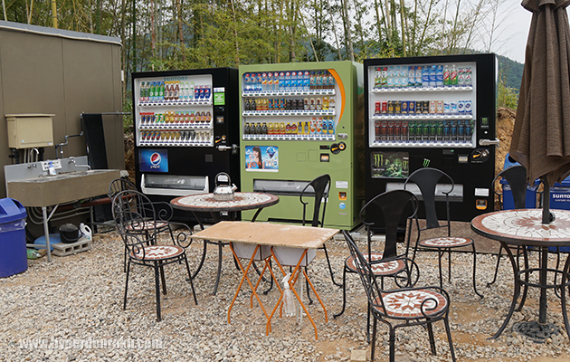 ドリンクの自販機