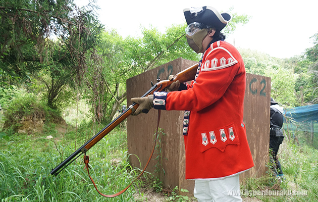 レッドコート装備