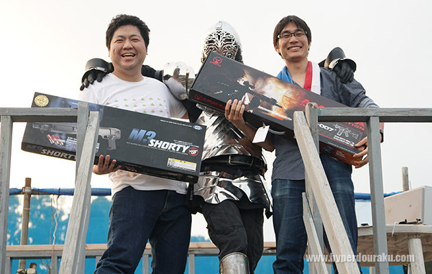 甲冑と記念撮影