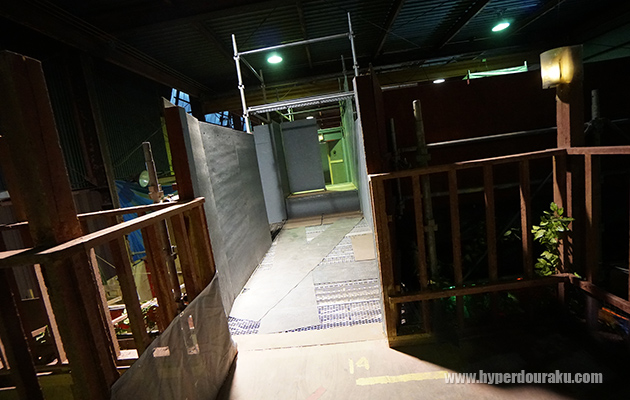 2Fは居住区の一部まで続いている