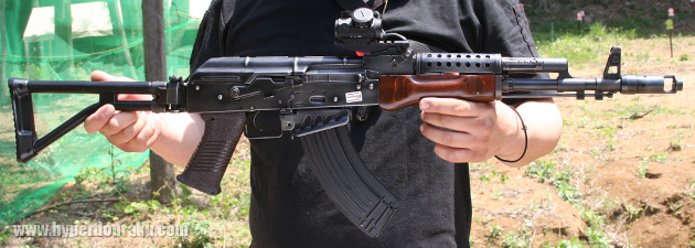 AK73