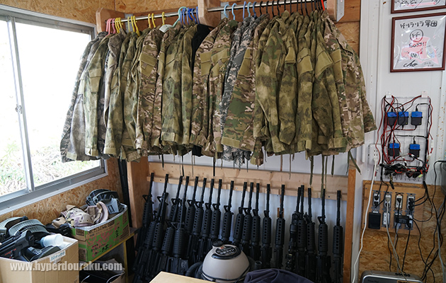 レンタルガンとウェアは40人分