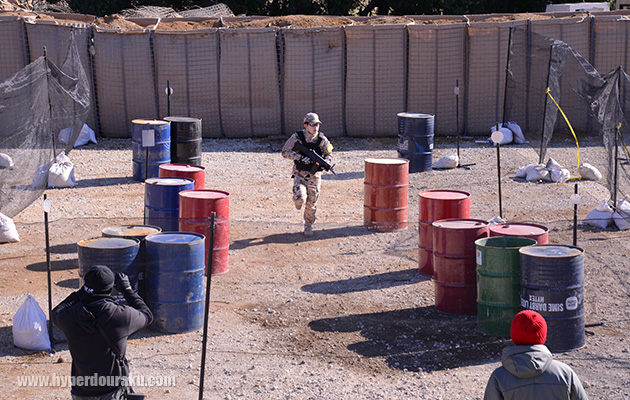 タフでタクティカルなシューティングコース