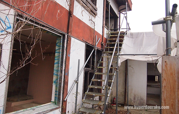 2階へアクセスできる階段