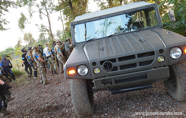 FOB(前線基地)から高機動車に乗って
