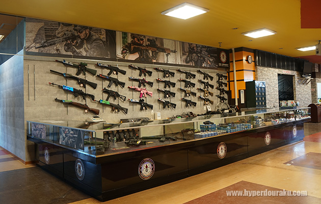 フィールド受付カウンター