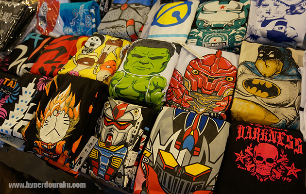 怪しげなTシャツ