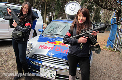 RedBullガールズがサバイバルゲームに参加!!
