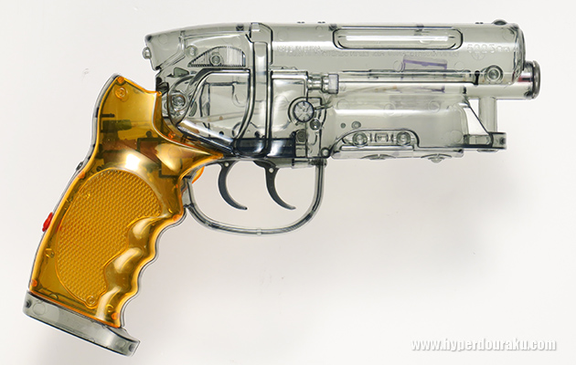 髙木型弐0壱九年式爆水拳銃 右